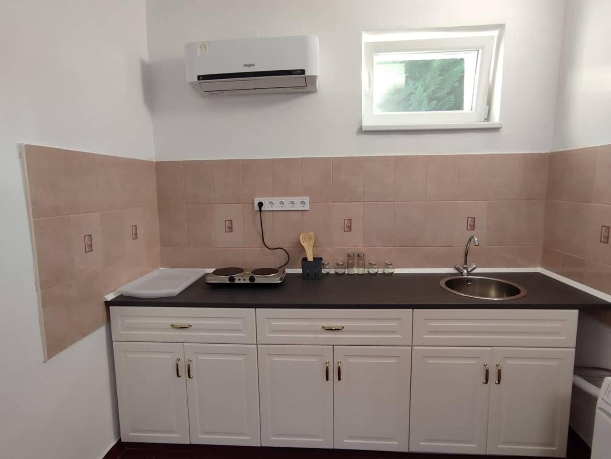فندق Rakos-Patak Family House بودابست المظهر الخارجي الصورة