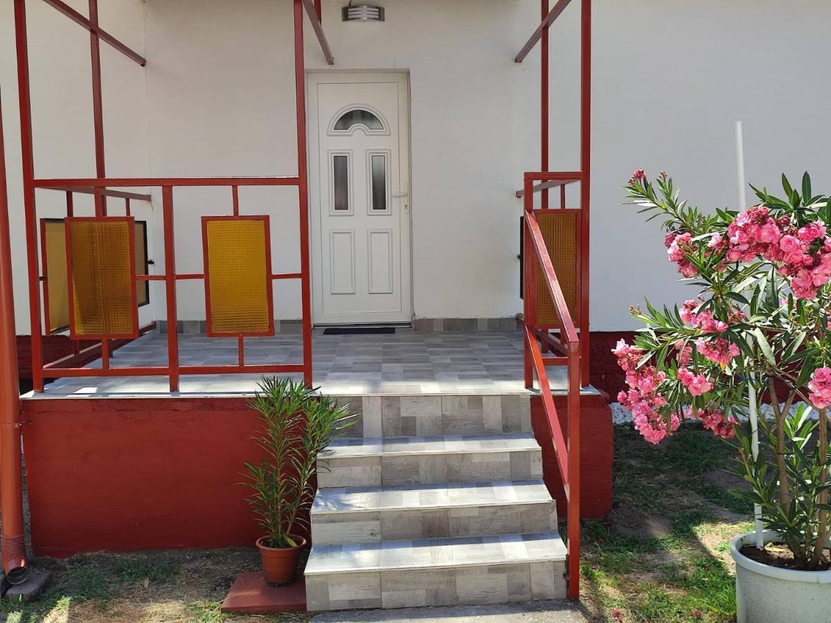 فندق Rakos-Patak Family House بودابست المظهر الخارجي الصورة