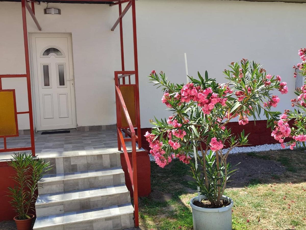 فندق Rakos-Patak Family House بودابست المظهر الخارجي الصورة