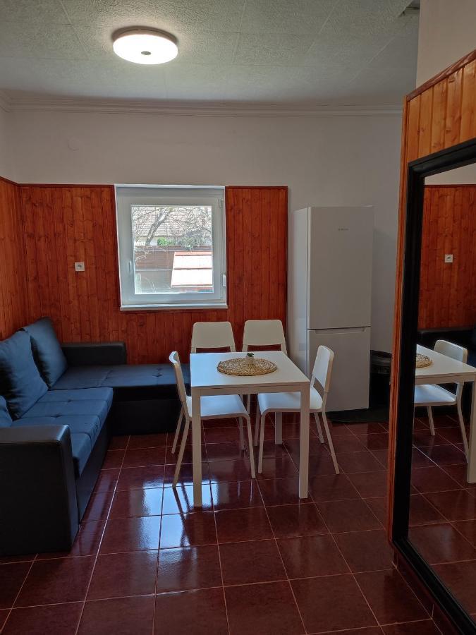 فندق Rakos-Patak Family House بودابست المظهر الخارجي الصورة